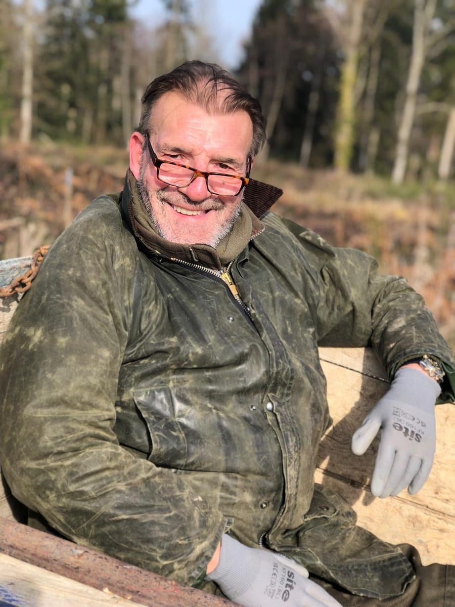 Profil von Charles