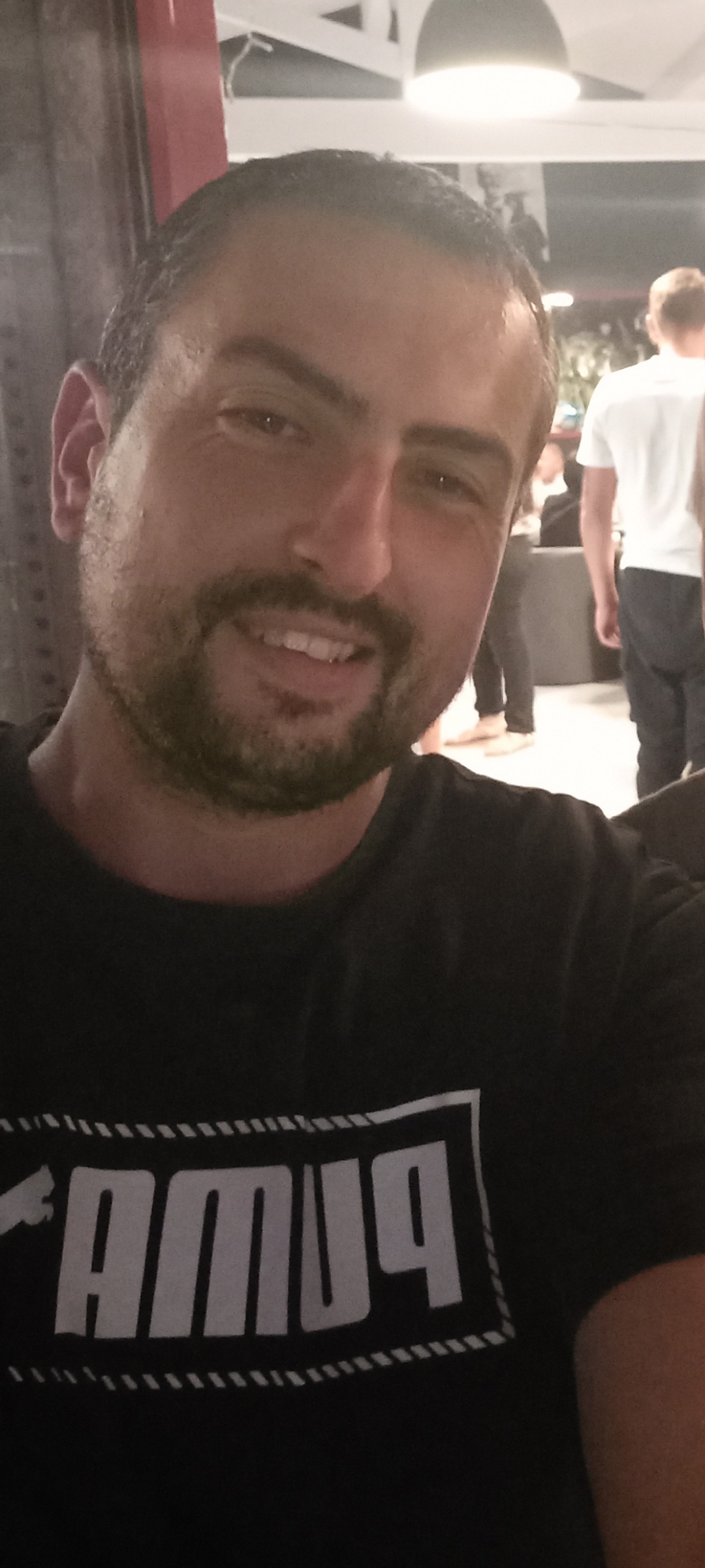 Profil von Amani